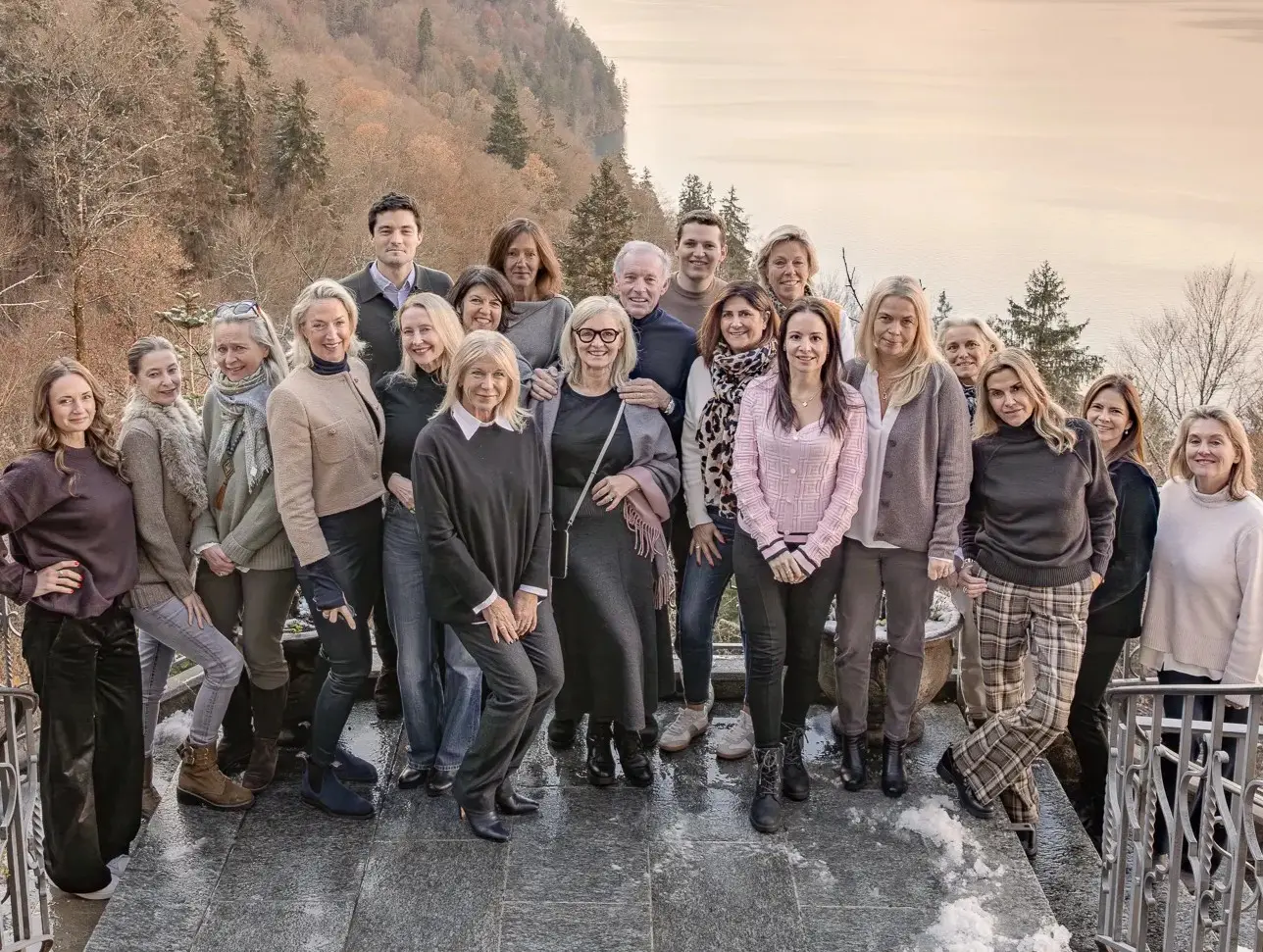 Lodge Relocation's team